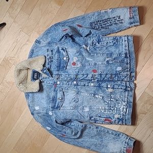 Zara Denim Graffiti Jacket lined Sherpa Distressed size M
